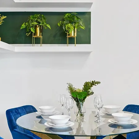 Apartmán The Emerald Gem - Overlooking The Park