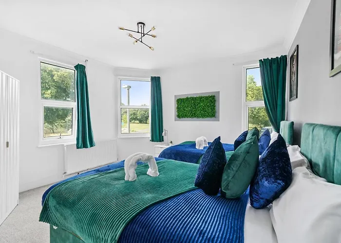 The Emerald Gem - Overlooking The Park Apartamento *